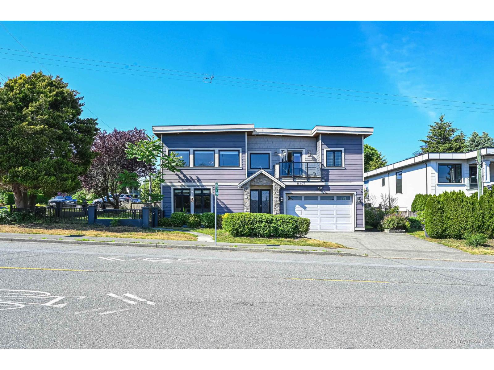 15807 Buena Vista Avenue, White Rock, British Columbia  V4B 2A2 - Photo 1 - R3129763