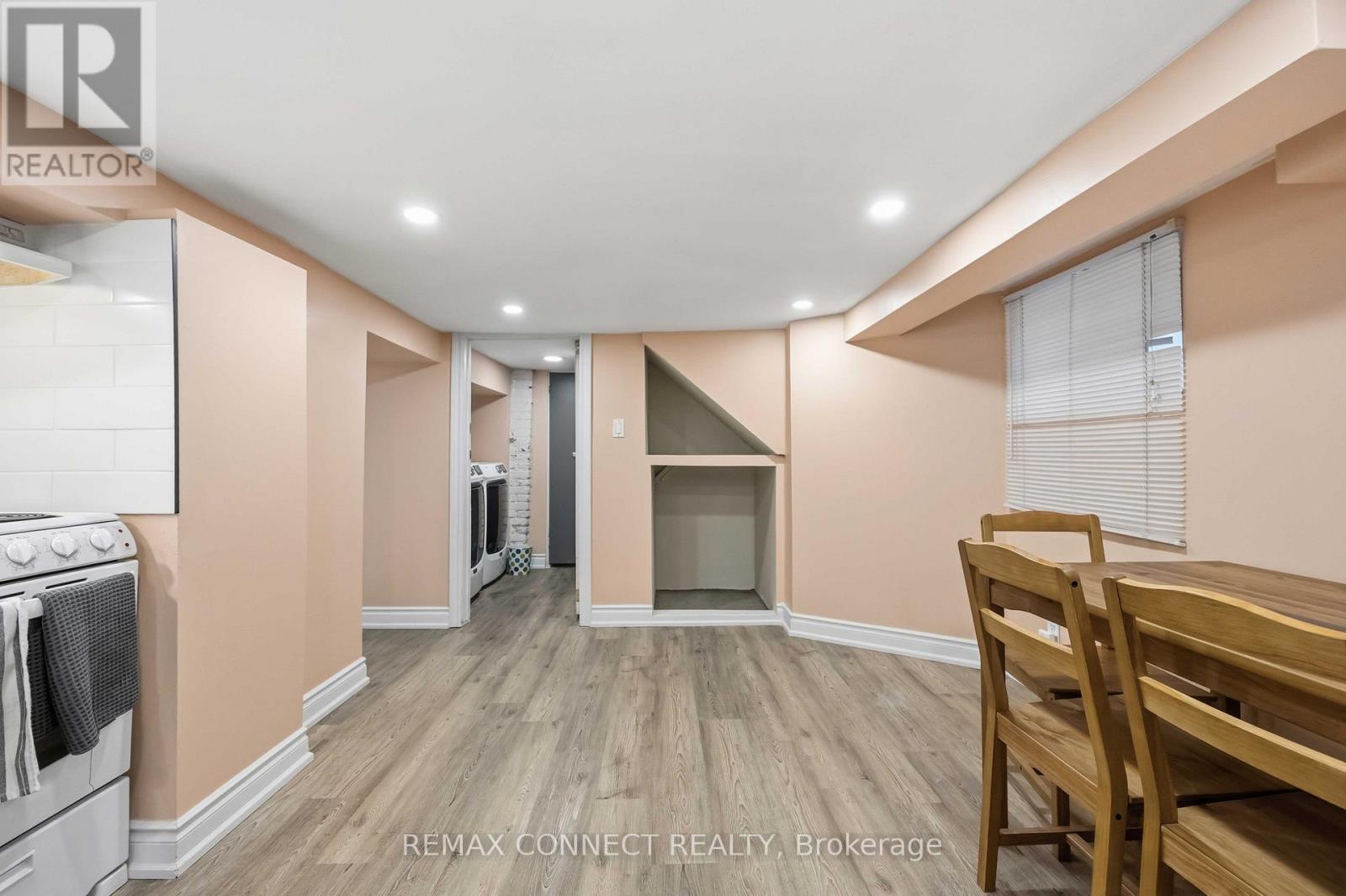 261 Cedarvale Avenue, Toronto, Ontario  M4C 4K3 - Photo 22 - E13224762