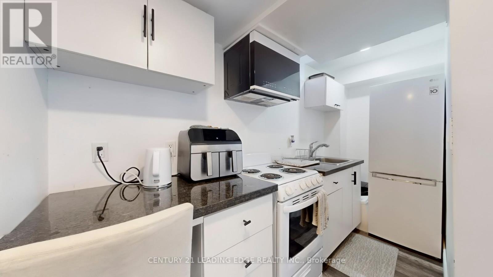 1574 Edgecroft Drive, Pickering, Ontario  L1V 2P8 - Photo 31 - E13224816