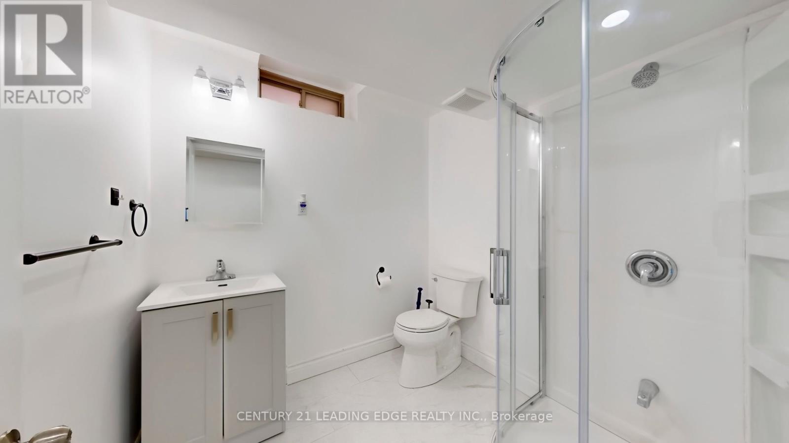 1574 Edgecroft Drive, Pickering, Ontario  L1V 2P8 - Photo 35 - E13224816