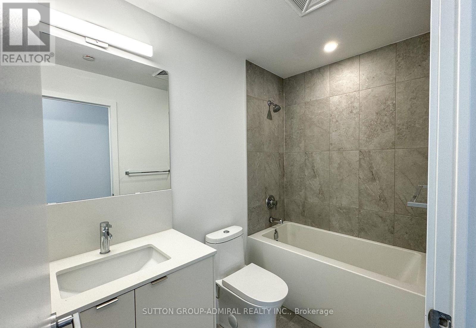 Ph512 B - 1604 Charles Street, Whitby, Ontario  L1N 0P2 - Photo 8 - E13224846