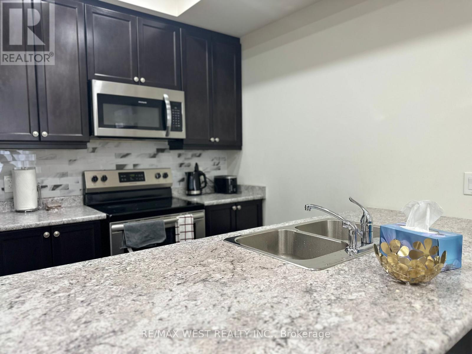 3 - 25 Heron Park Place, Toronto, Ontario  M1E 0B8 - Photo 5 - E13224886