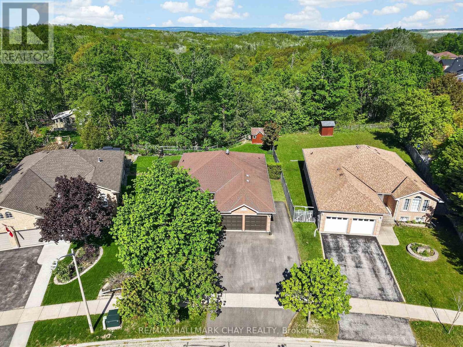 143 Emms Drive, Barrie (Holly), Ontario  L4N 8H7 - Photo 38 - S13224902