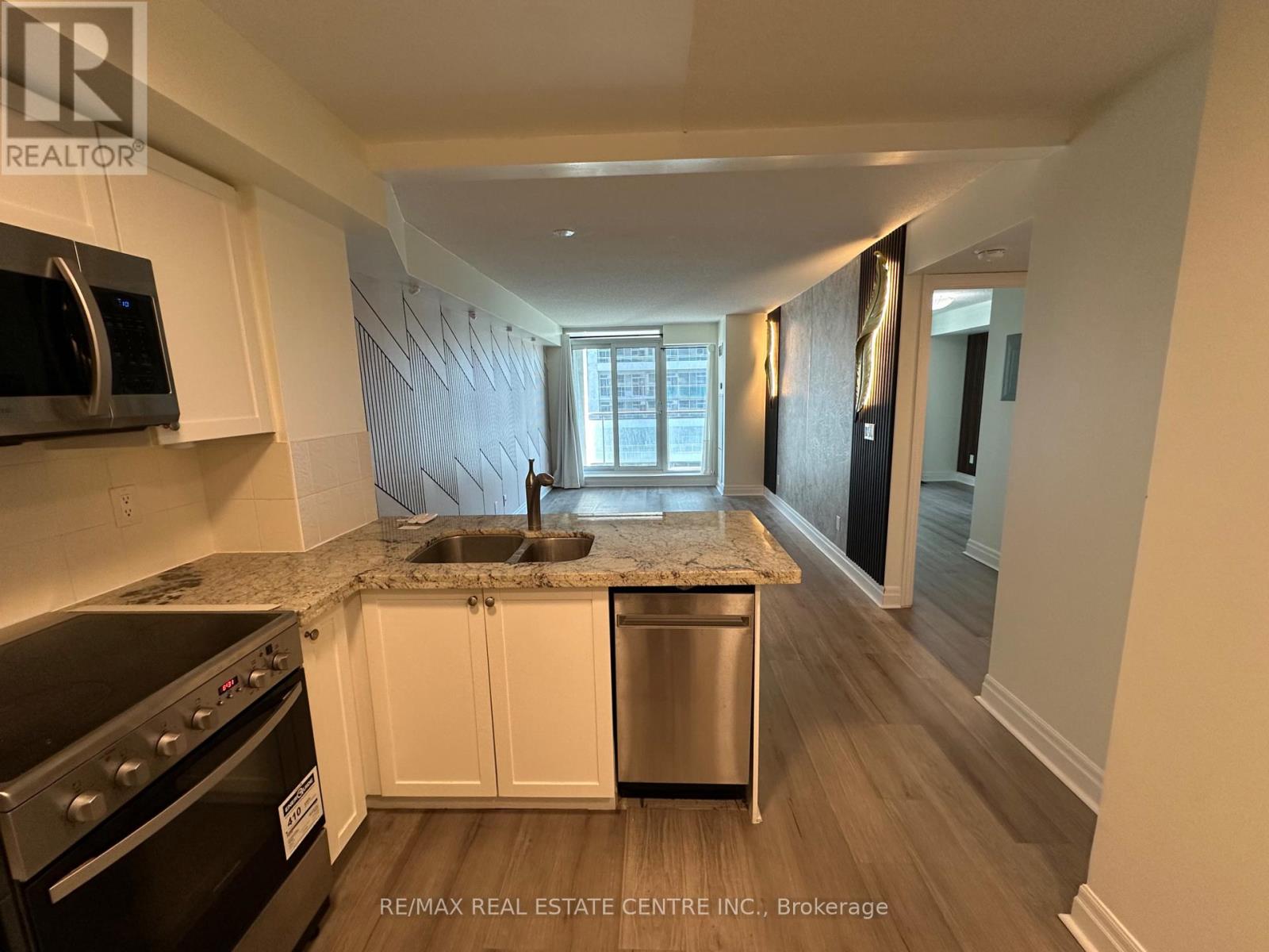 816 - 2121 Lake Shore Boulevard W, Toronto, Ontario  M8V 4E9 - Photo 5 - W13170232