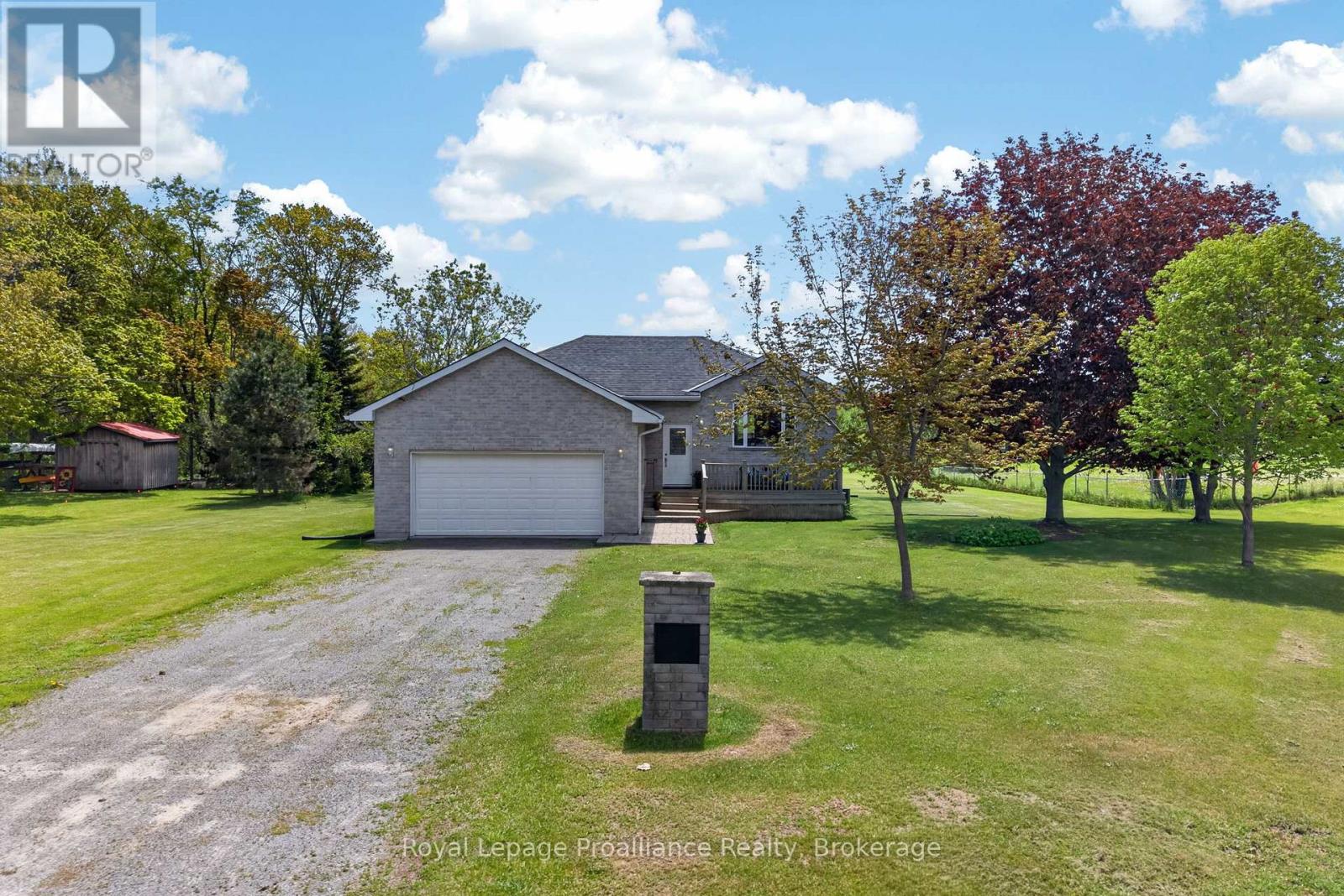 112 Huycks Bay Road, Prince Edward County, Ontario  K0K 3L0 - Photo 2 - X13224382