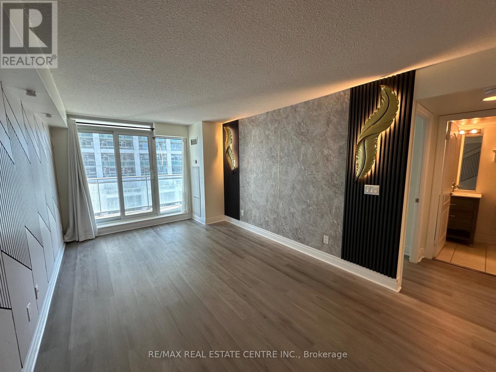 816 - 2121 Lake Shore Boulevard W, Toronto, Ontario  M8V 4E9 - Photo 8 - W13170232