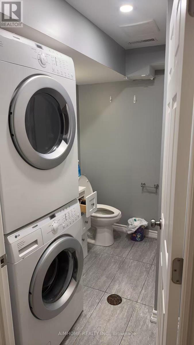 30 - 800 Dundas Street W, Mississauga, Ontario  L5C 4S9 - Photo 4 - W13224800