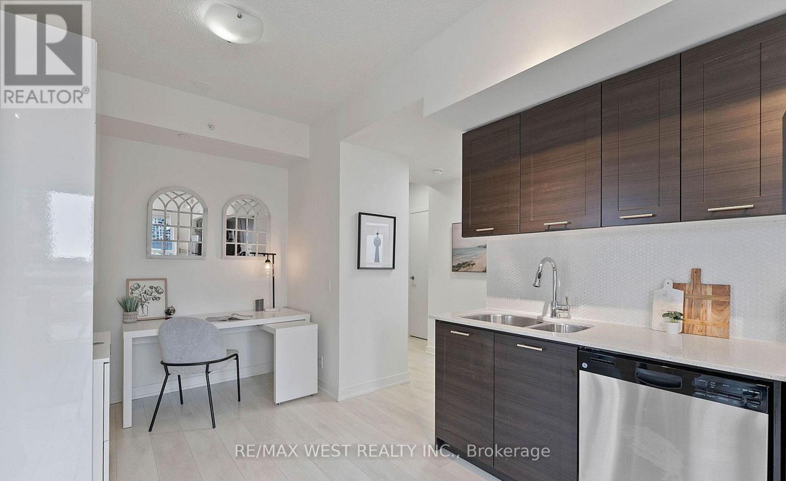 611 - 2200 Lakeshore Boulevard, Toronto, Ontario  M8V 1A4 - Photo 16 - W13224844