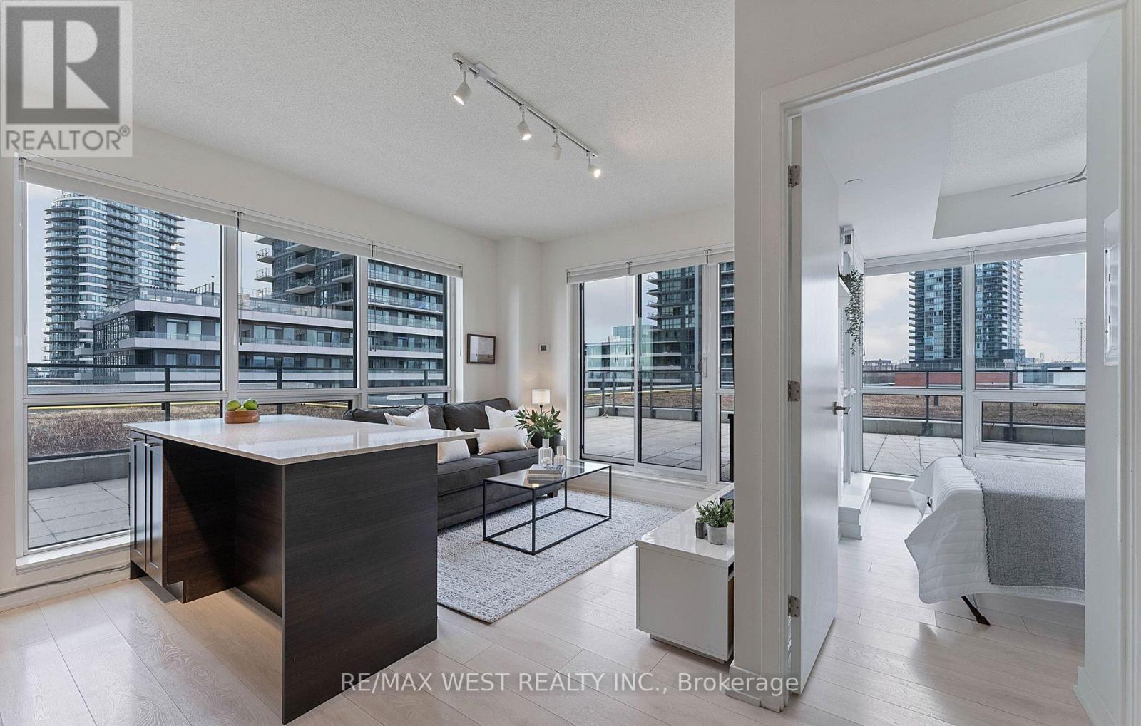 611 - 2200 Lakeshore Boulevard, Toronto, Ontario  M8V 1A4 - Photo 5 - W13224844