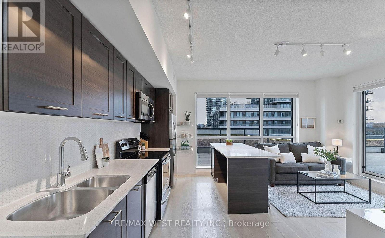 611 - 2200 Lakeshore Boulevard, Toronto, Ontario  M8V 1A4 - Photo 6 - W13224844