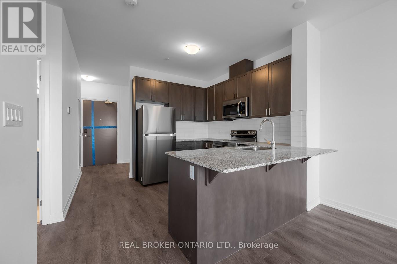412 - 3265 Carding Mill Trail, Oakville, Ontario  L6M 5P7 - Photo 3 - W13224862