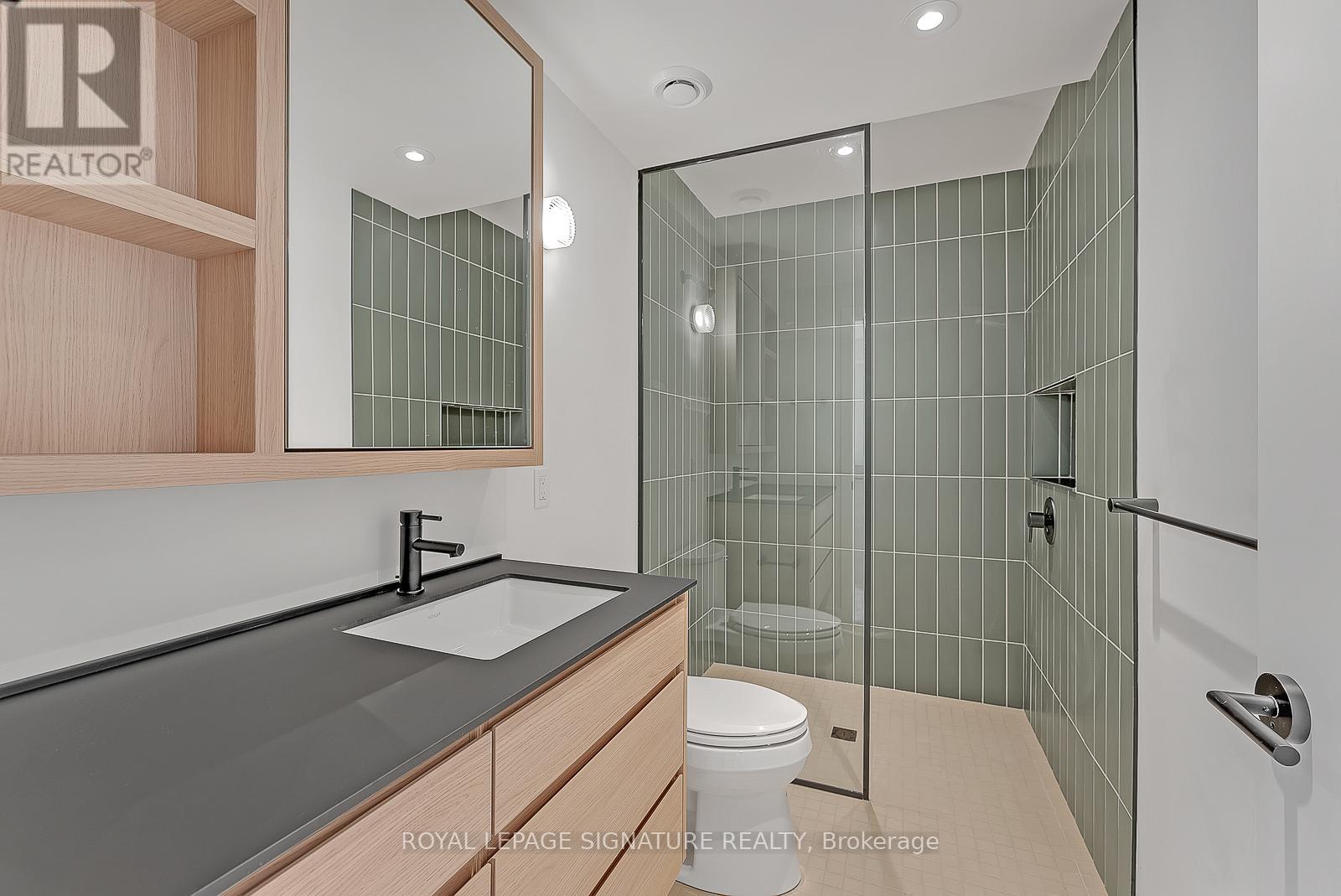 4 - 1254 Davenport Road, Toronto, Ontario  M6H 2G9 - Photo 28 - W13224896
