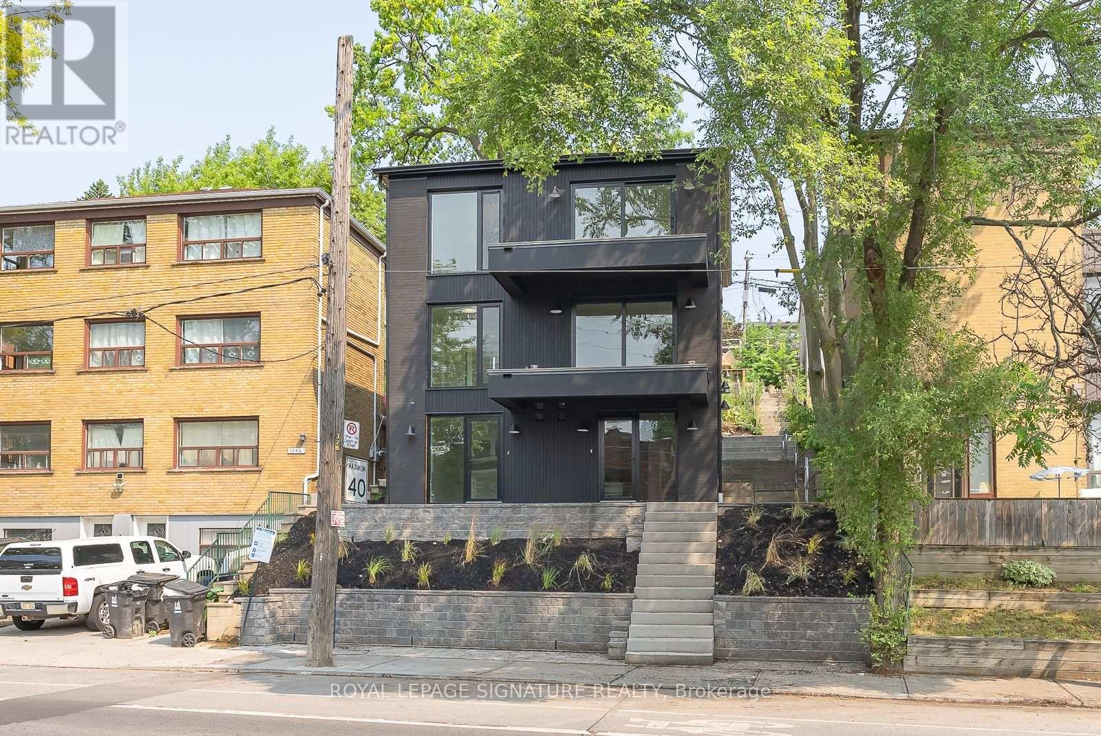 4 - 1254 Davenport Road, Toronto, Ontario  M6H 2G9 - Photo 36 - W13224896