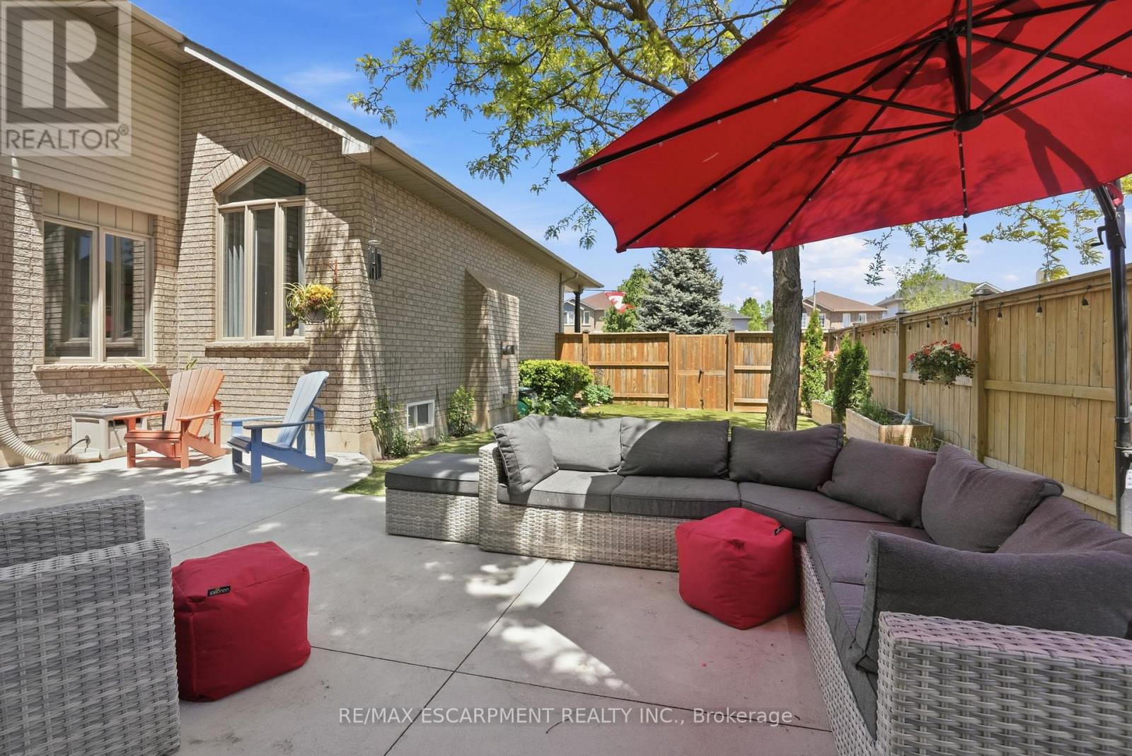 1300 Silvan Forest Drive E, Burlington, Ontario  L7M 4L2 - Photo 39 - W13224914