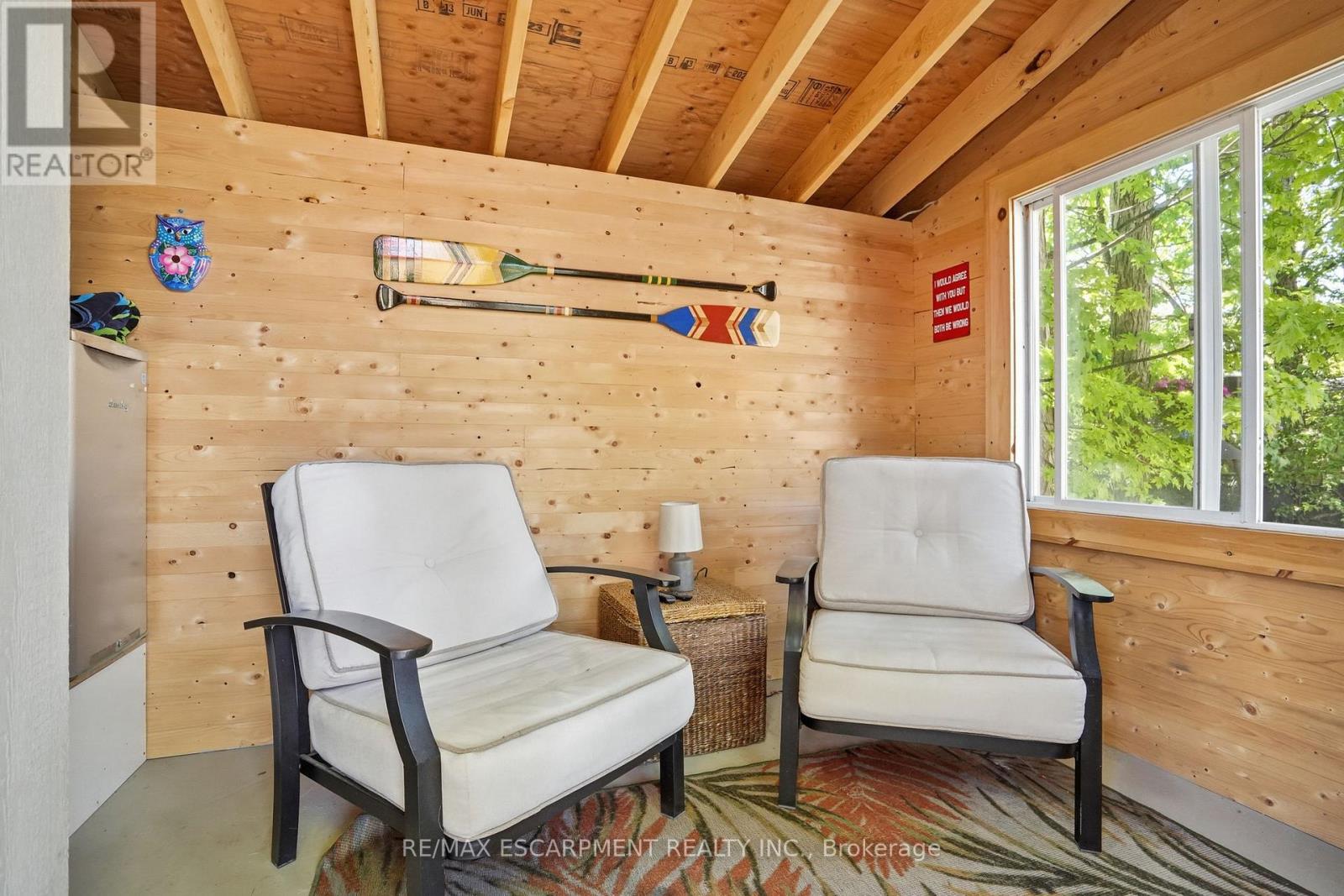 1300 Silvan Forest Drive E, Burlington, Ontario  L7M 4L2 - Photo 42 - W13224914