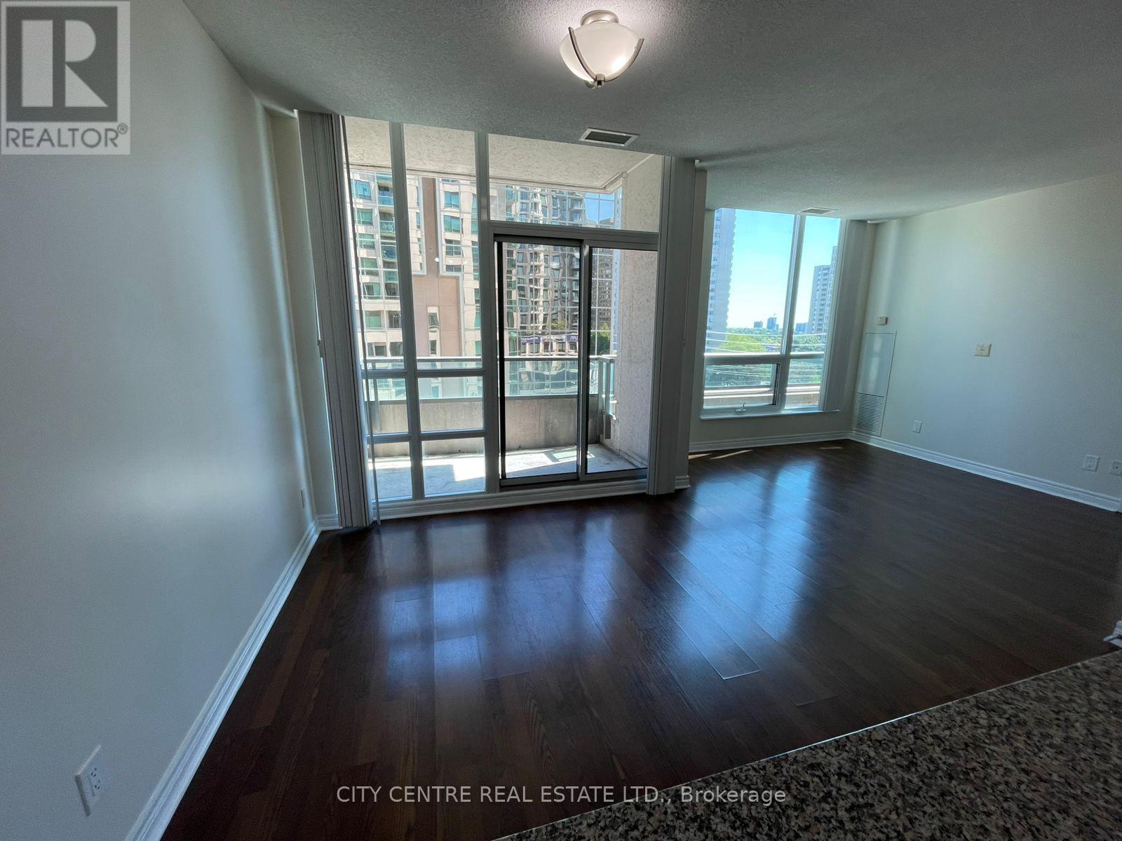 702 - 208 Enfield Place, Mississauga, Ontario  L5B 0G8 - Photo 13 - W13224978