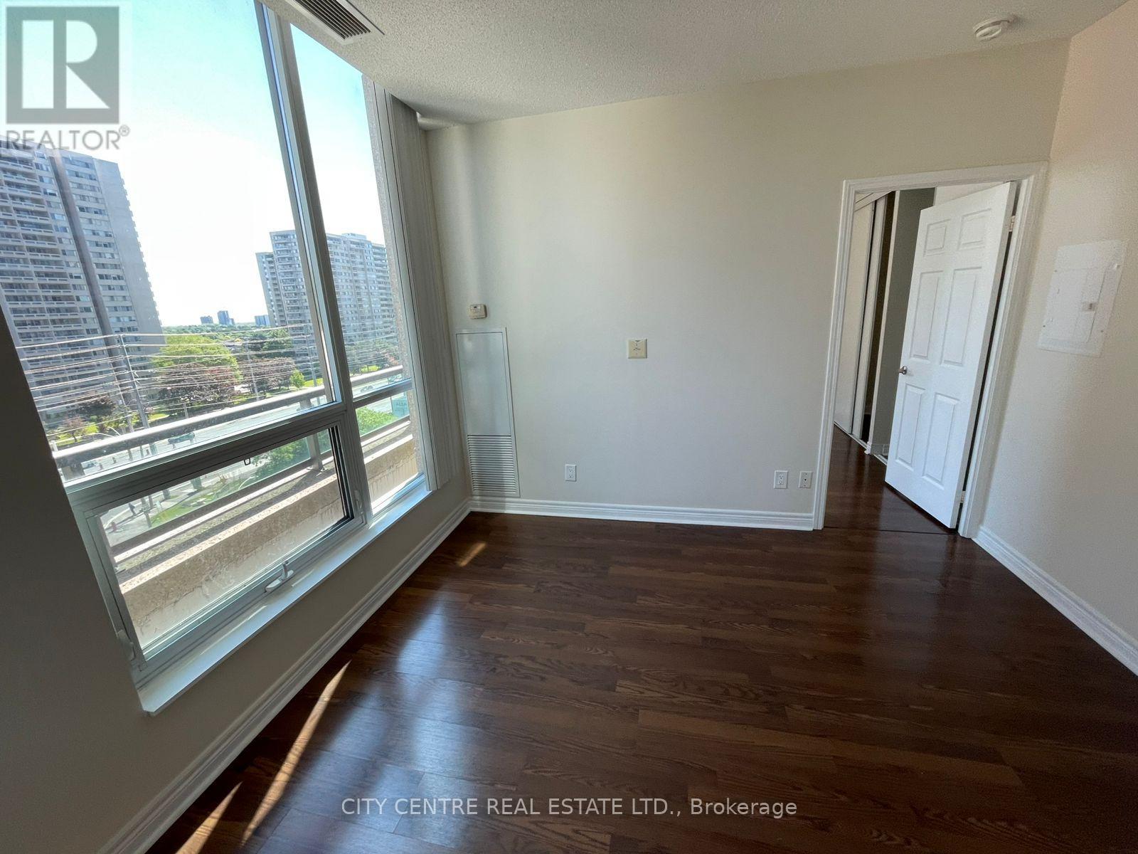 702 - 208 Enfield Place, Mississauga, Ontario  L5B 0G8 - Photo 15 - W13224978