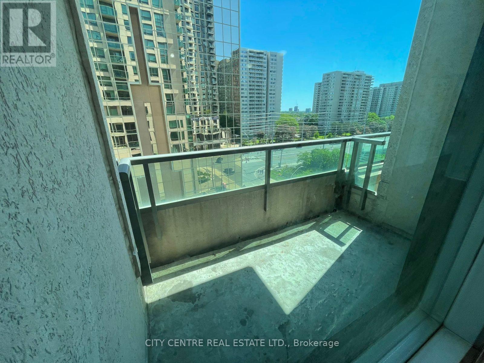 702 - 208 Enfield Place, Mississauga, Ontario  L5B 0G8 - Photo 24 - W13224978
