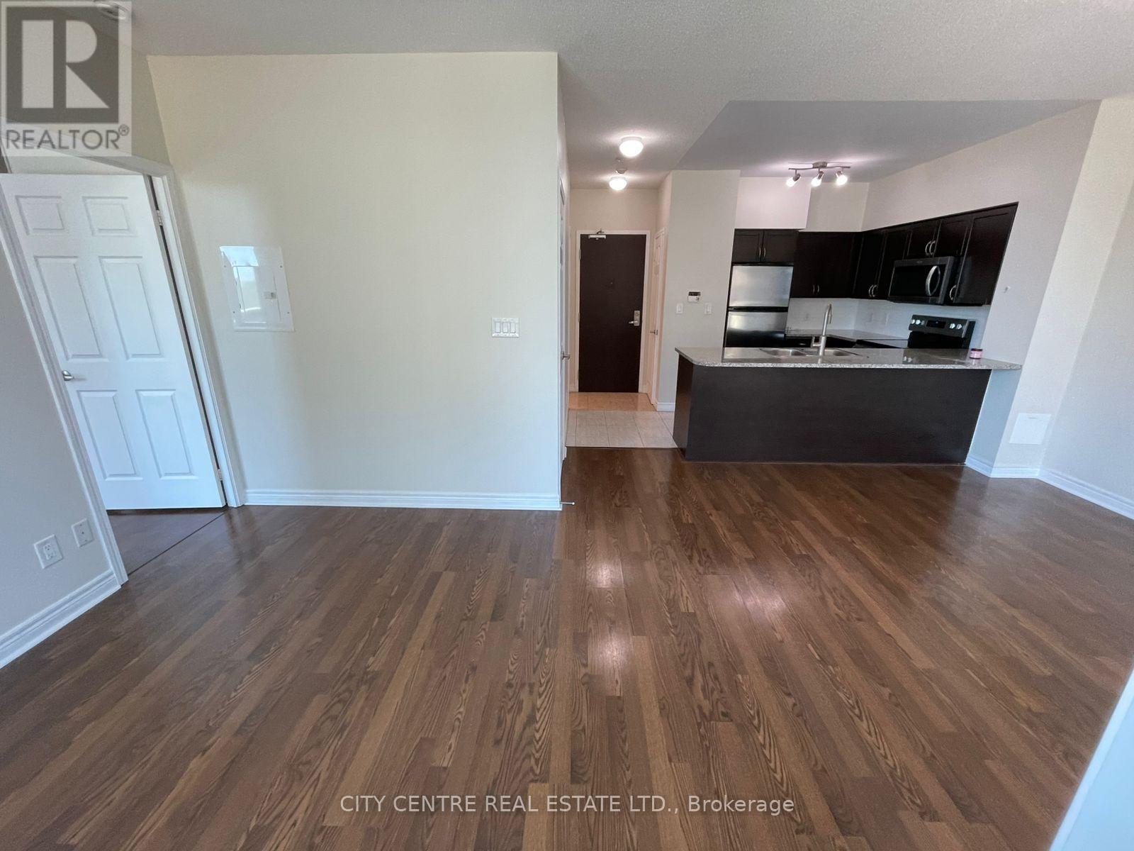 702 - 208 Enfield Place, Mississauga, Ontario  L5B 0G8 - Photo 8 - W13224978