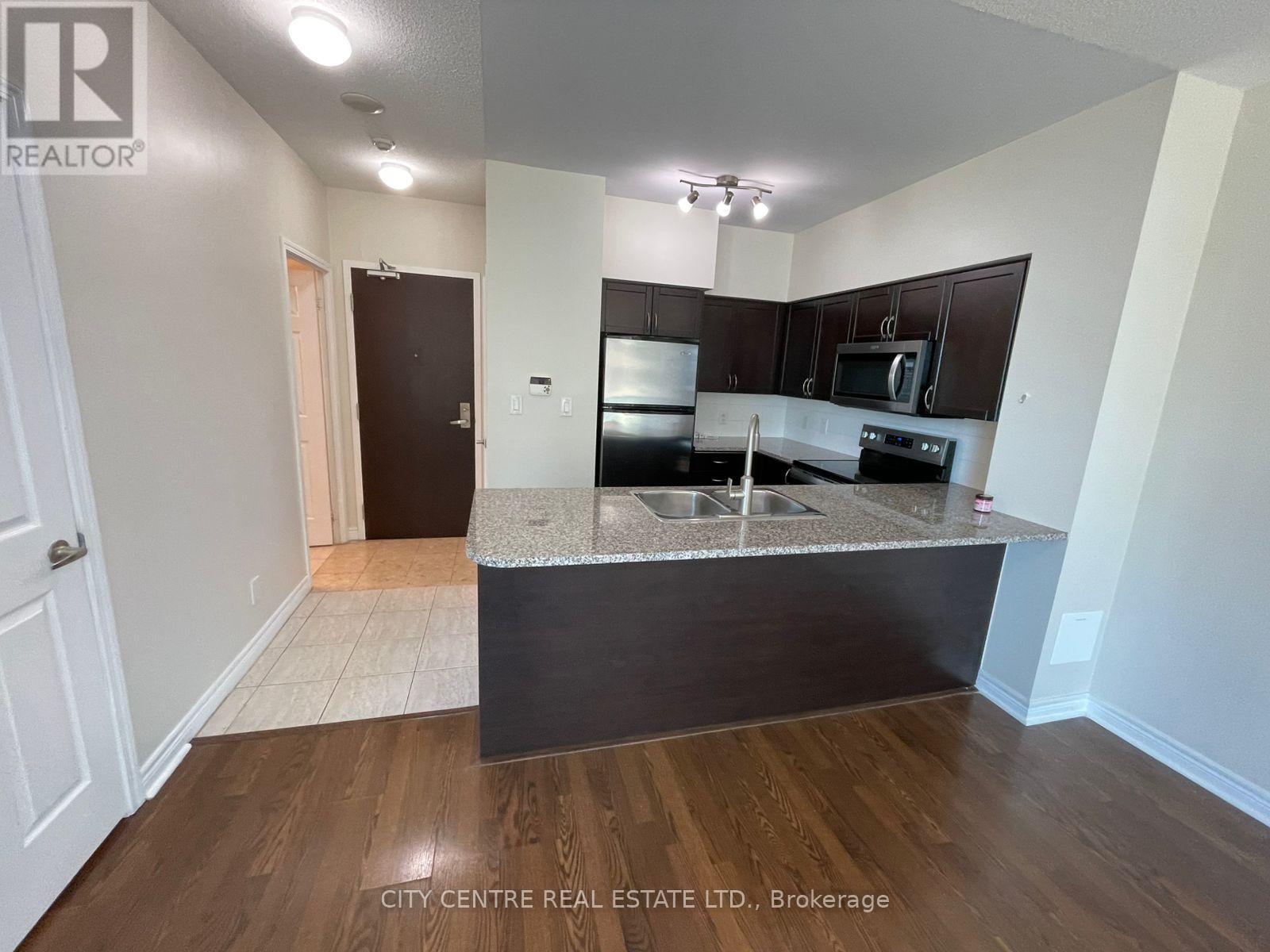 702 - 208 Enfield Place, Mississauga, Ontario  L5B 0G8 - Photo 9 - W13224978
