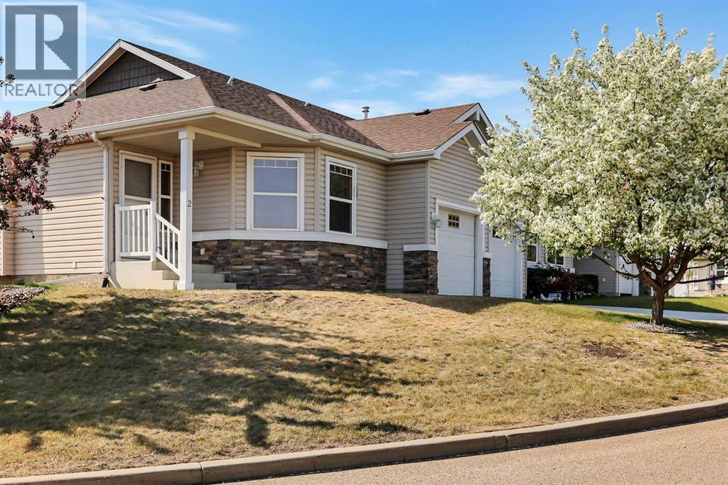 2 Janko Close, Red Deer, Alberta  T4P 3X1 - Photo 1 - A2315412