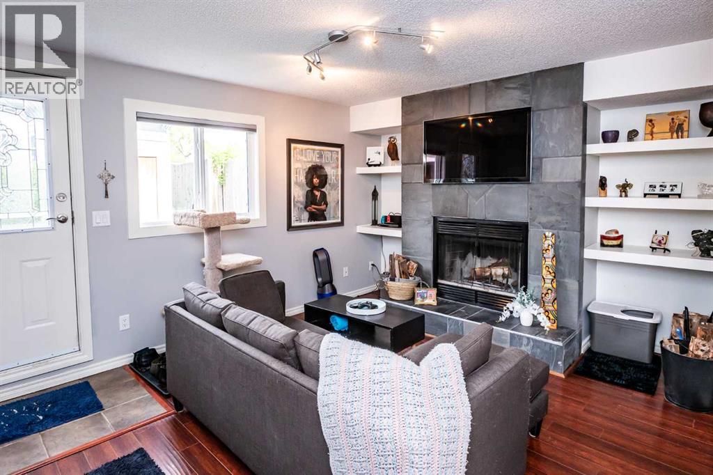 6432 18a Street Se, Calgary, Alberta  T2C 0N3 - Photo 13 - A2315652