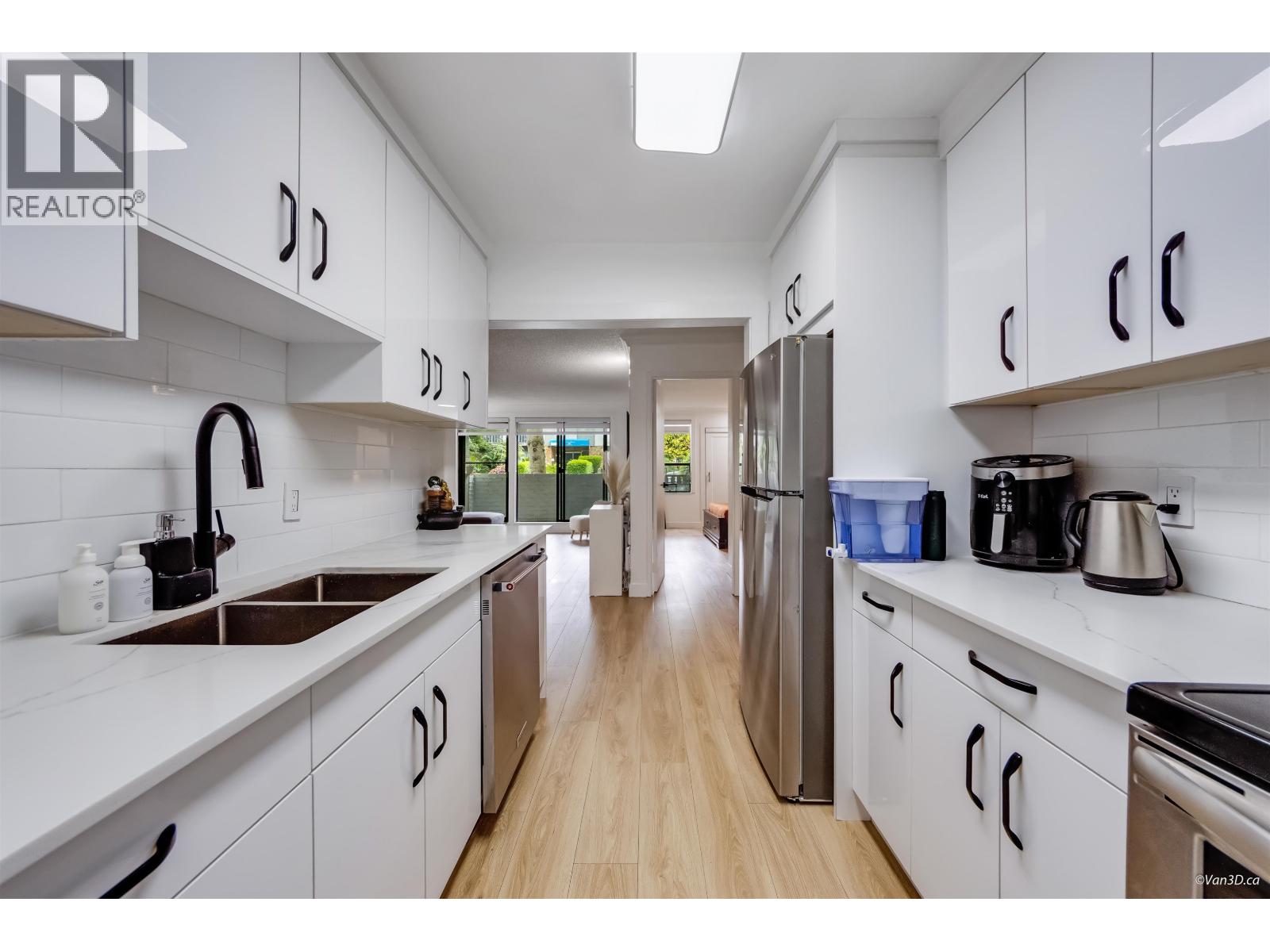103 340 Ninth Street, New Westminster, British Columbia  V3M 3V6 - Photo 6 - R3130142