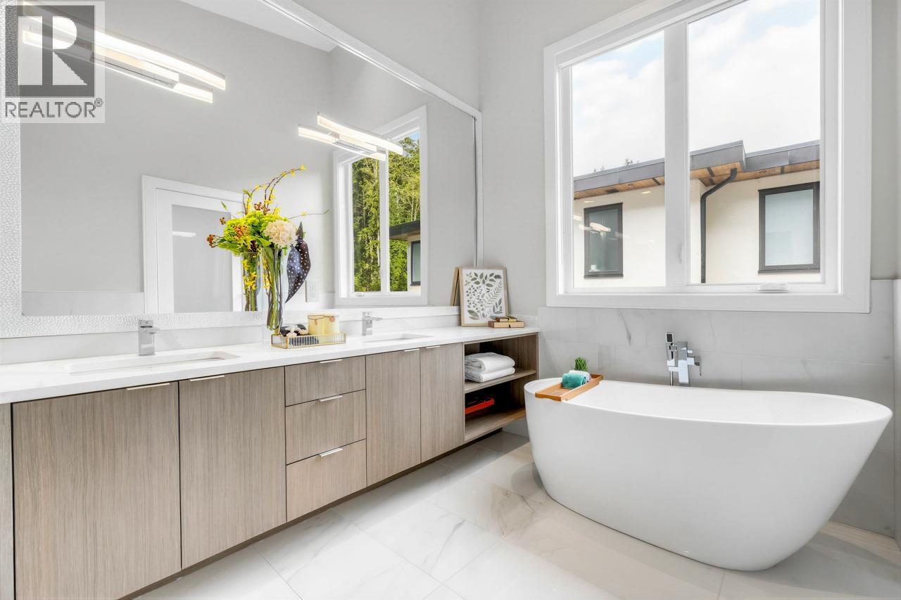 31 Glenmore Drive, West Vancouver, British Columbia  V7S 1A5 - Photo 13 - R3130376