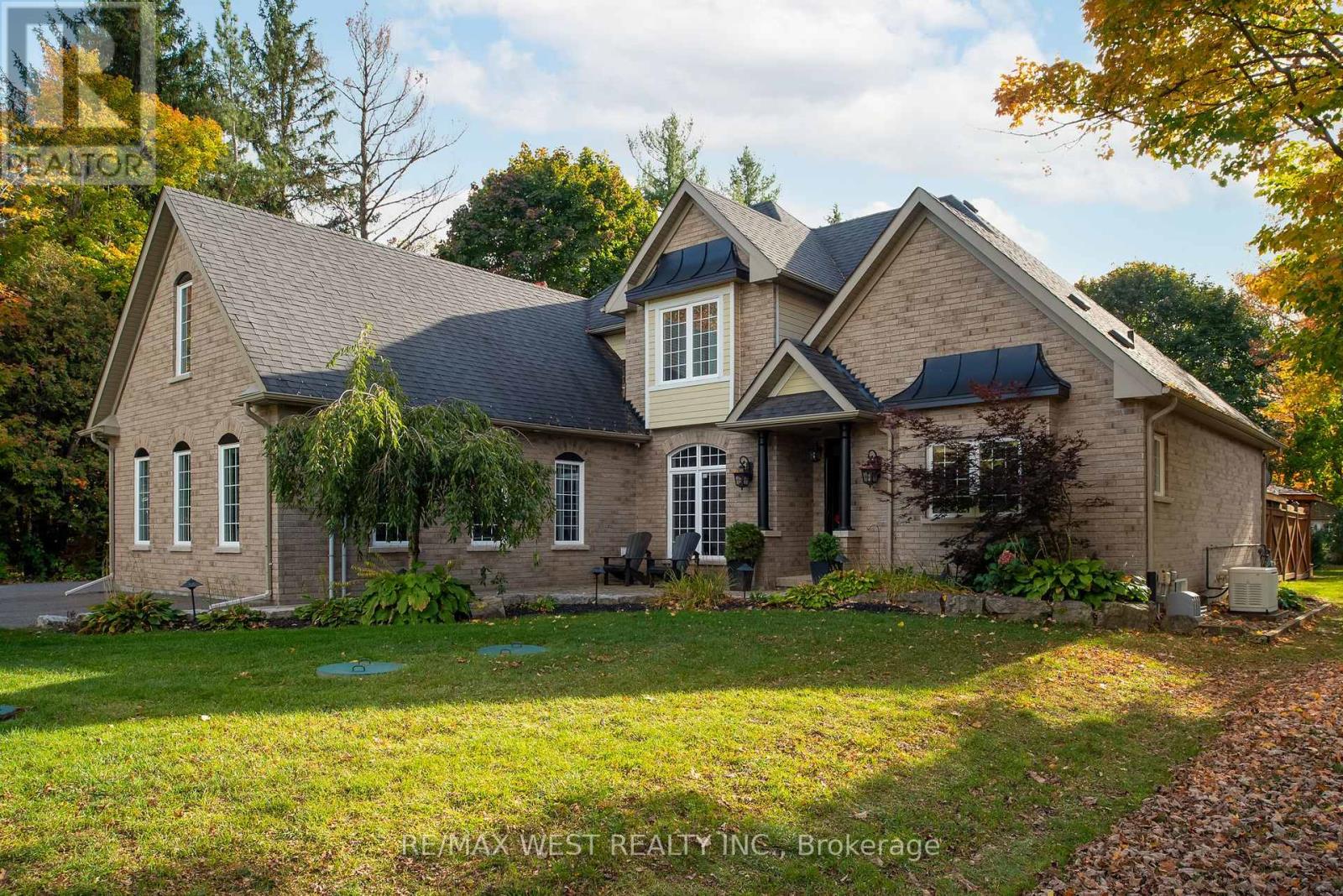 252 MAIN STREET, Erin, Ontario