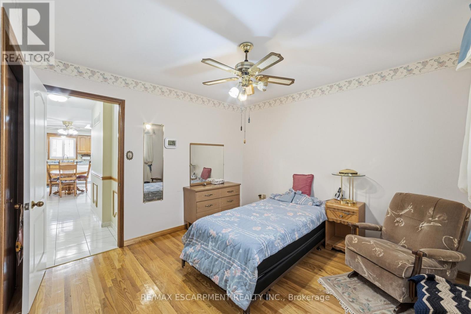 546 Dicenzo Drive, Hamilton, Ontario  L9C 2C3 - Photo 22 - X13224892