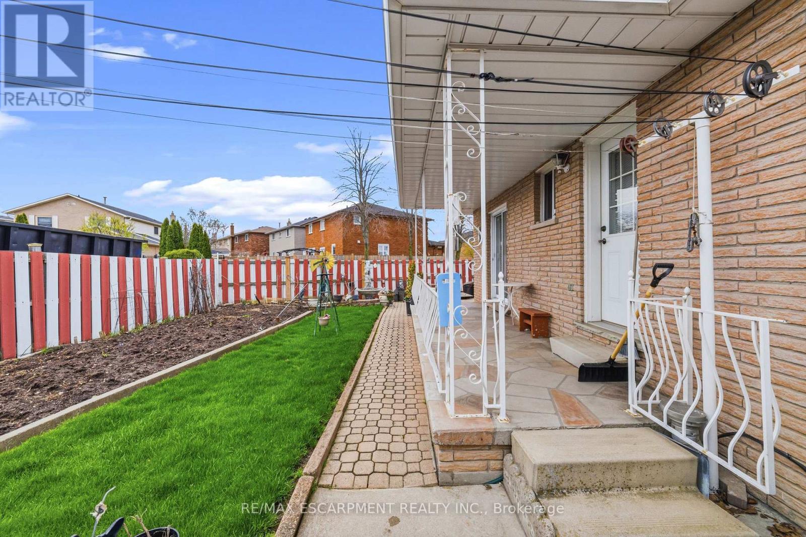 546 Dicenzo Drive, Hamilton, Ontario  L9C 2C3 - Photo 38 - X13224892