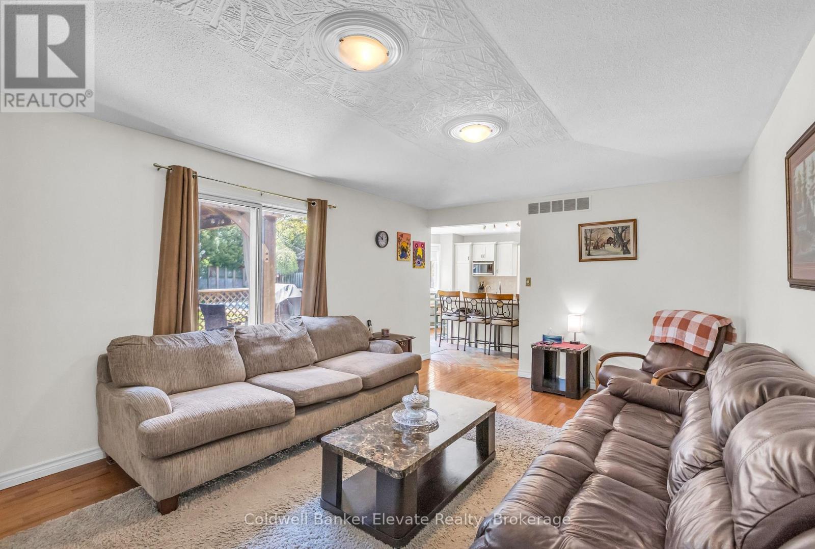 359 Lexington Road, Waterloo, Ontario  N2K 2J9 - Photo 18 - X13224894
