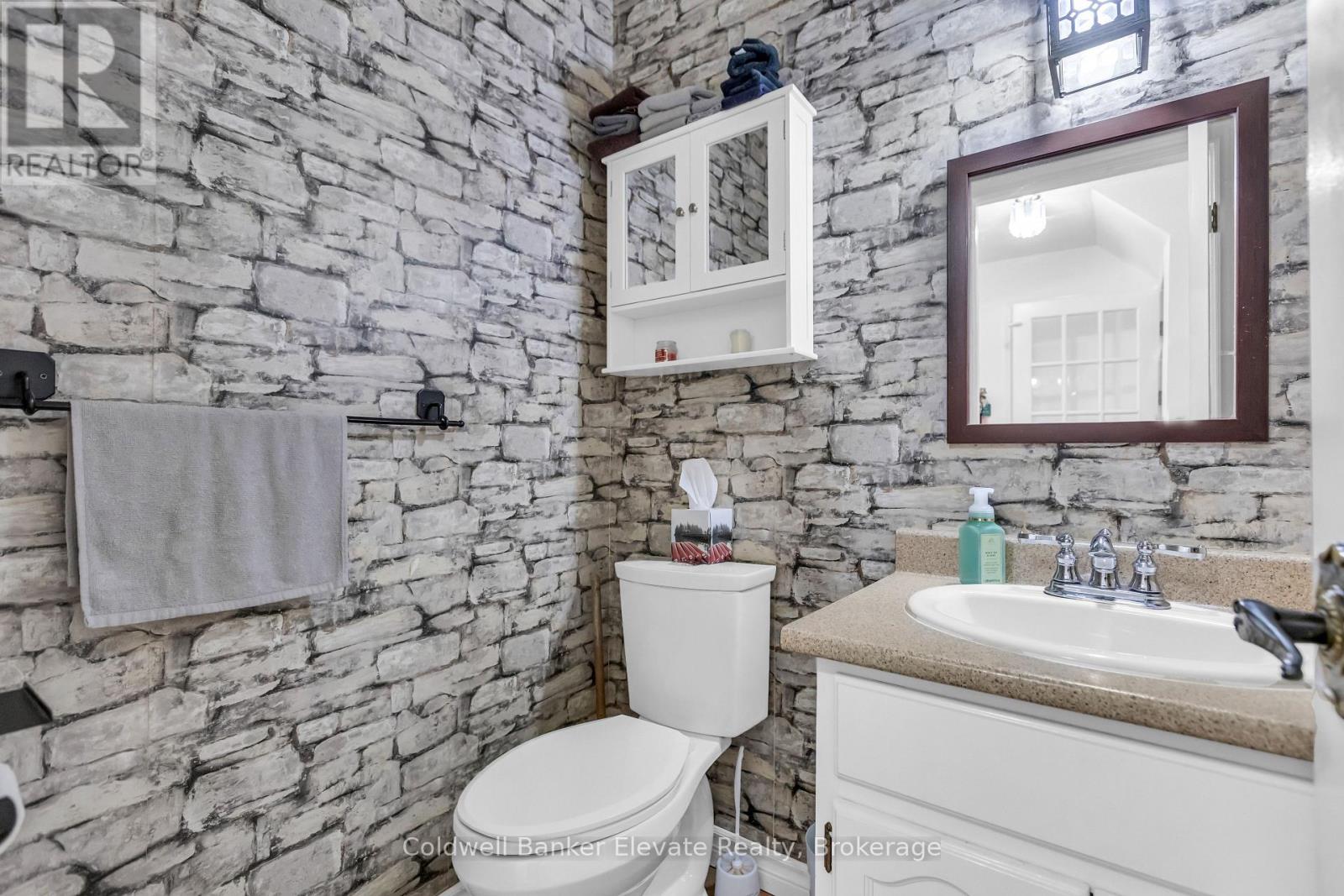 359 Lexington Road, Waterloo, Ontario  N2K 2J9 - Photo 19 - X13224894