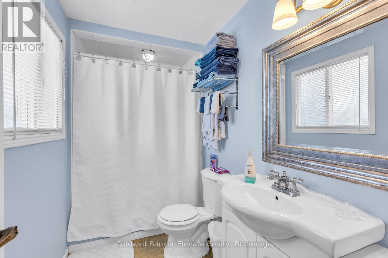 359 Lexington Road, Waterloo, Ontario  N2K 2J9 - Photo 21 - X13224894