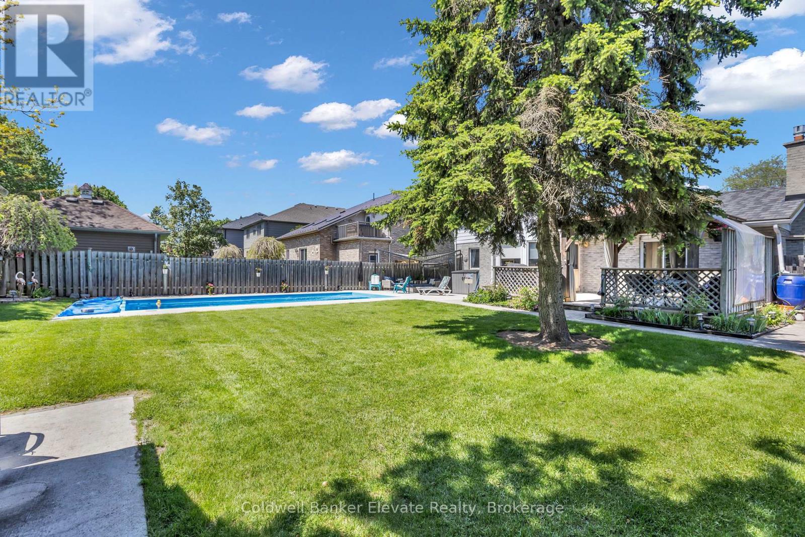 359 Lexington Road, Waterloo, Ontario  N2K 2J9 - Photo 39 - X13224894