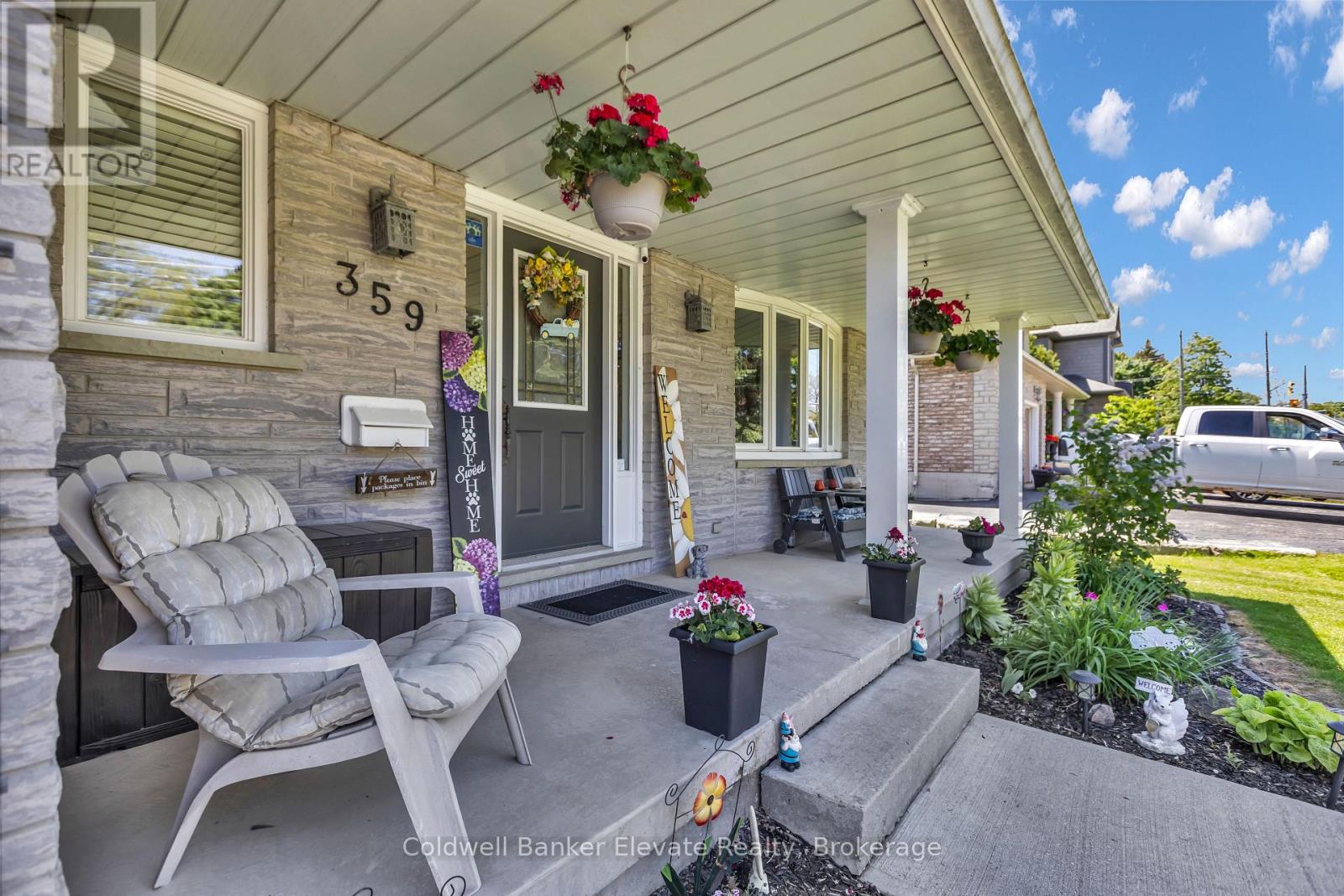 359 Lexington Road, Waterloo, Ontario  N2K 2J9 - Photo 4 - X13224894