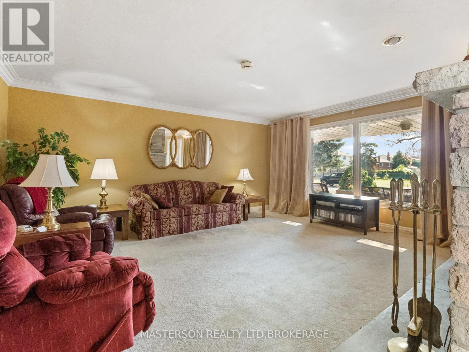 5 Burdy Drive, St. Catharines (Grapeview), Ontario  L2S 2Z1 - Photo 10 - X13225088