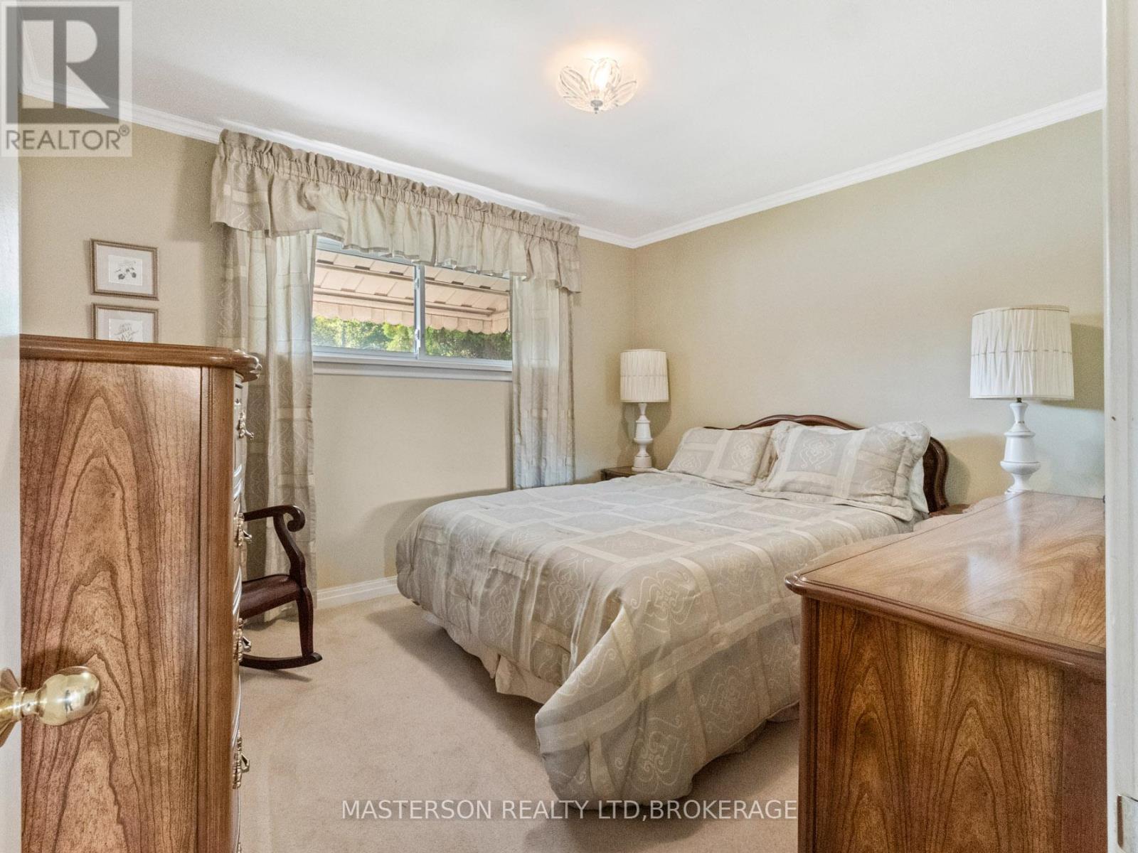 5 Burdy Drive, St. Catharines (Grapeview), Ontario  L2S 2Z1 - Photo 18 - X13225088