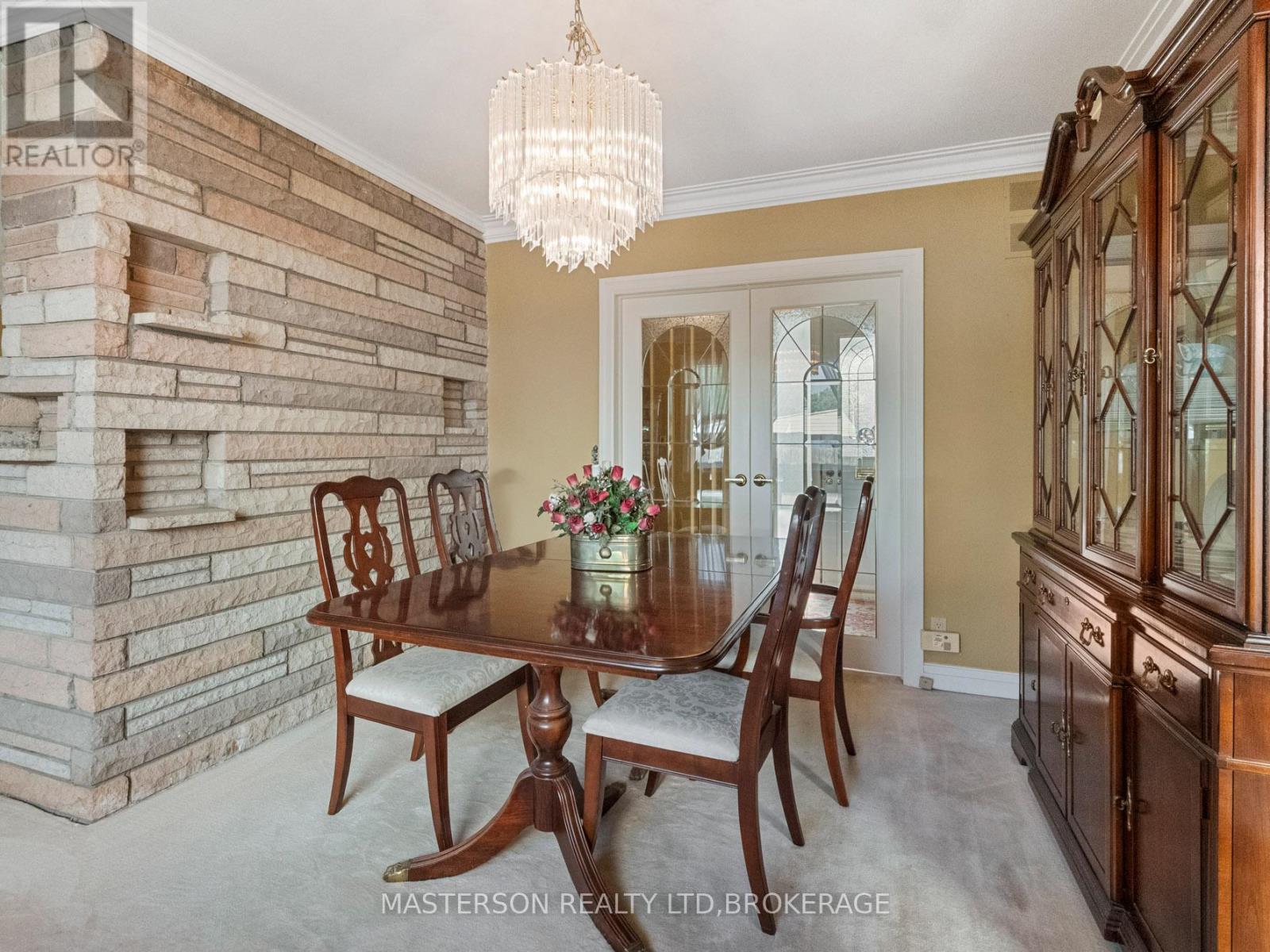 5 Burdy Drive, St. Catharines (Grapeview), Ontario  L2S 2Z1 - Photo 7 - X13225088