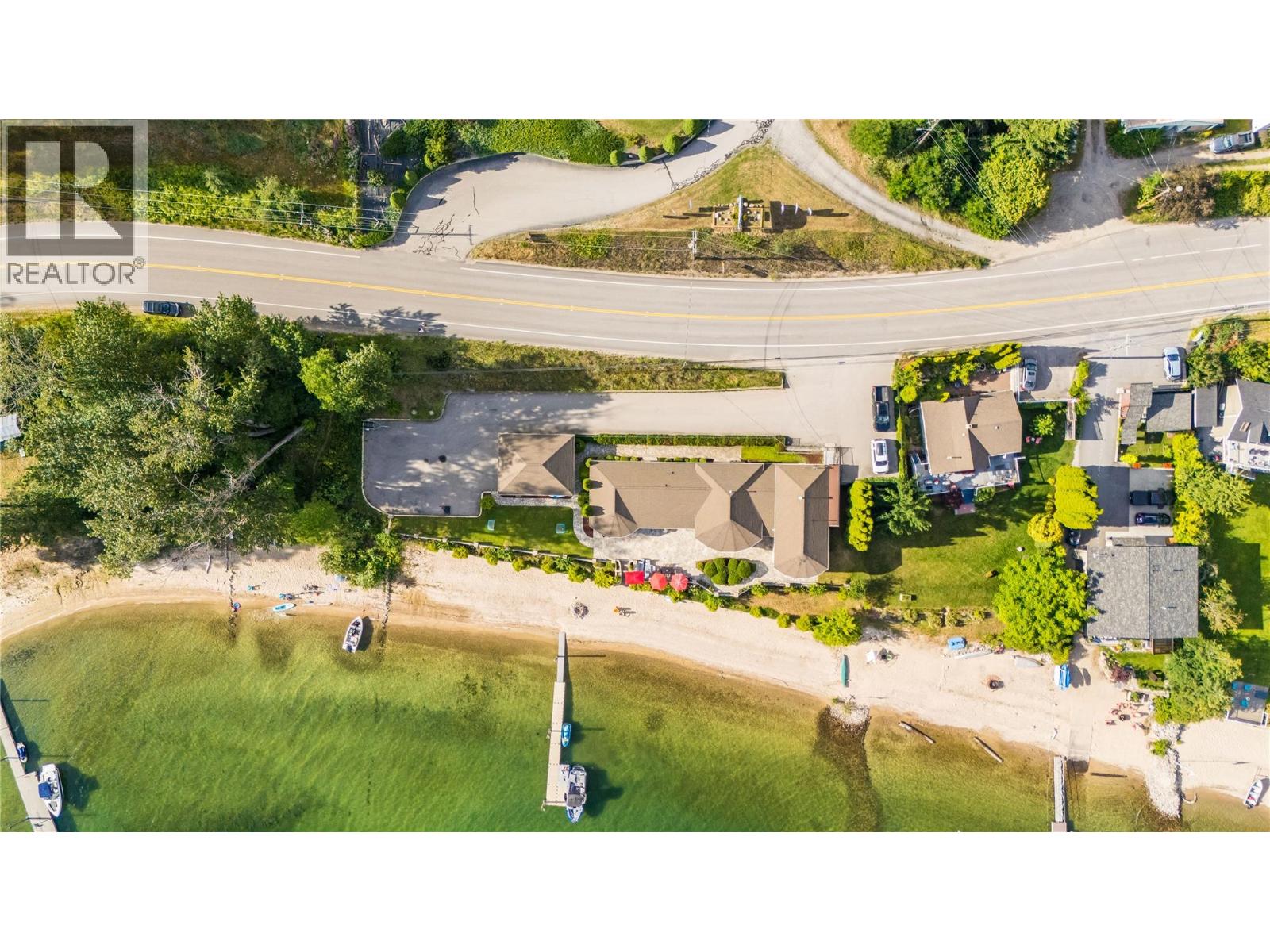 2614 3a Highway, Nelson, British Columbia V1L 6K9 - Photo 1 - 10388636