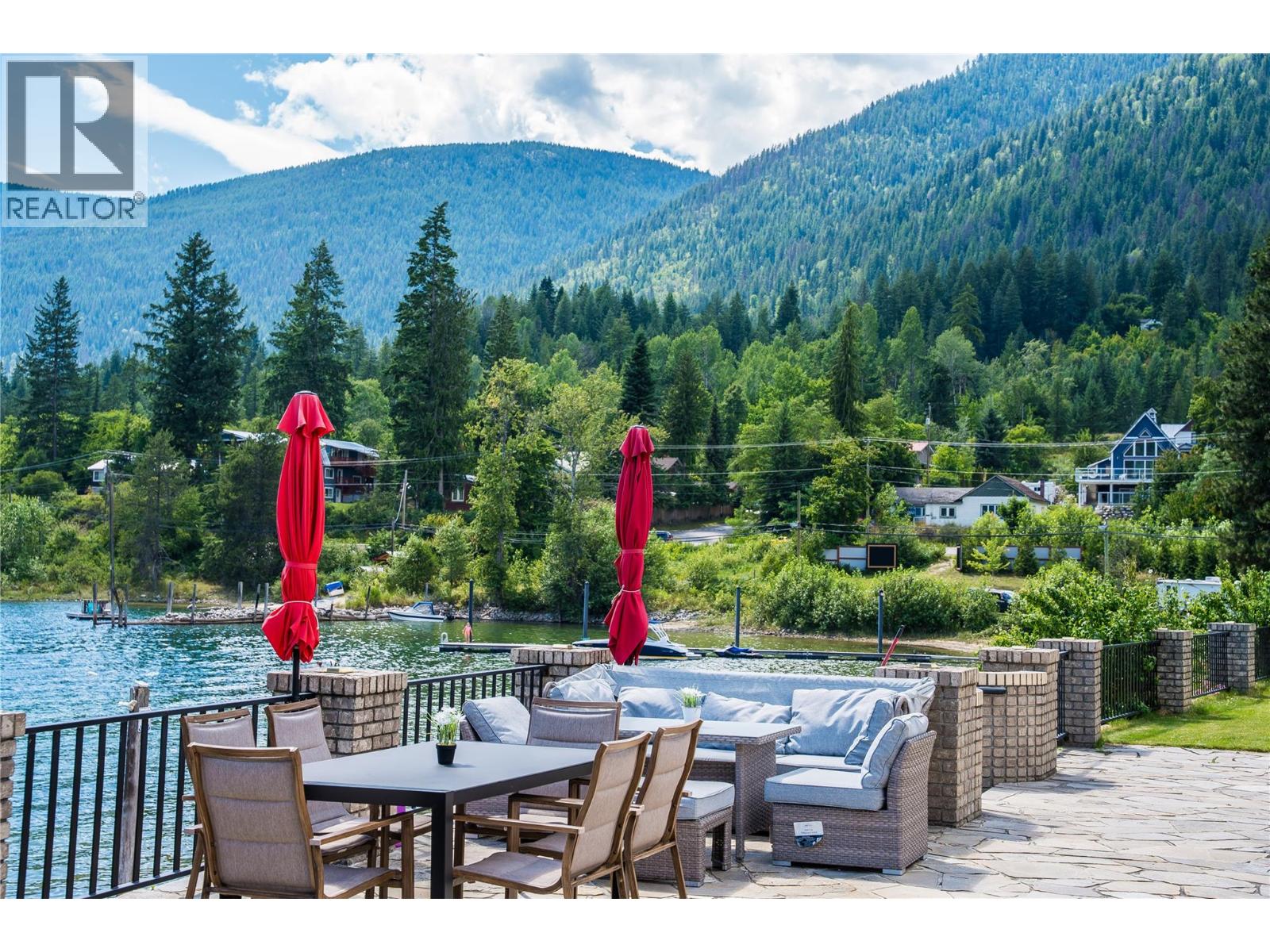 2614 3a Highway, Nelson, British Columbia V1L 6K9 - Photo 9 - 10388636