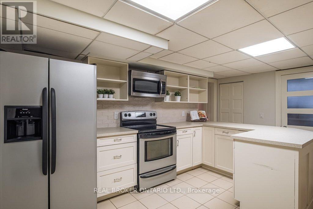 64 Miller Drive, Hamilton, Ontario  L9G 2J1 - Photo 25 - X13223404
