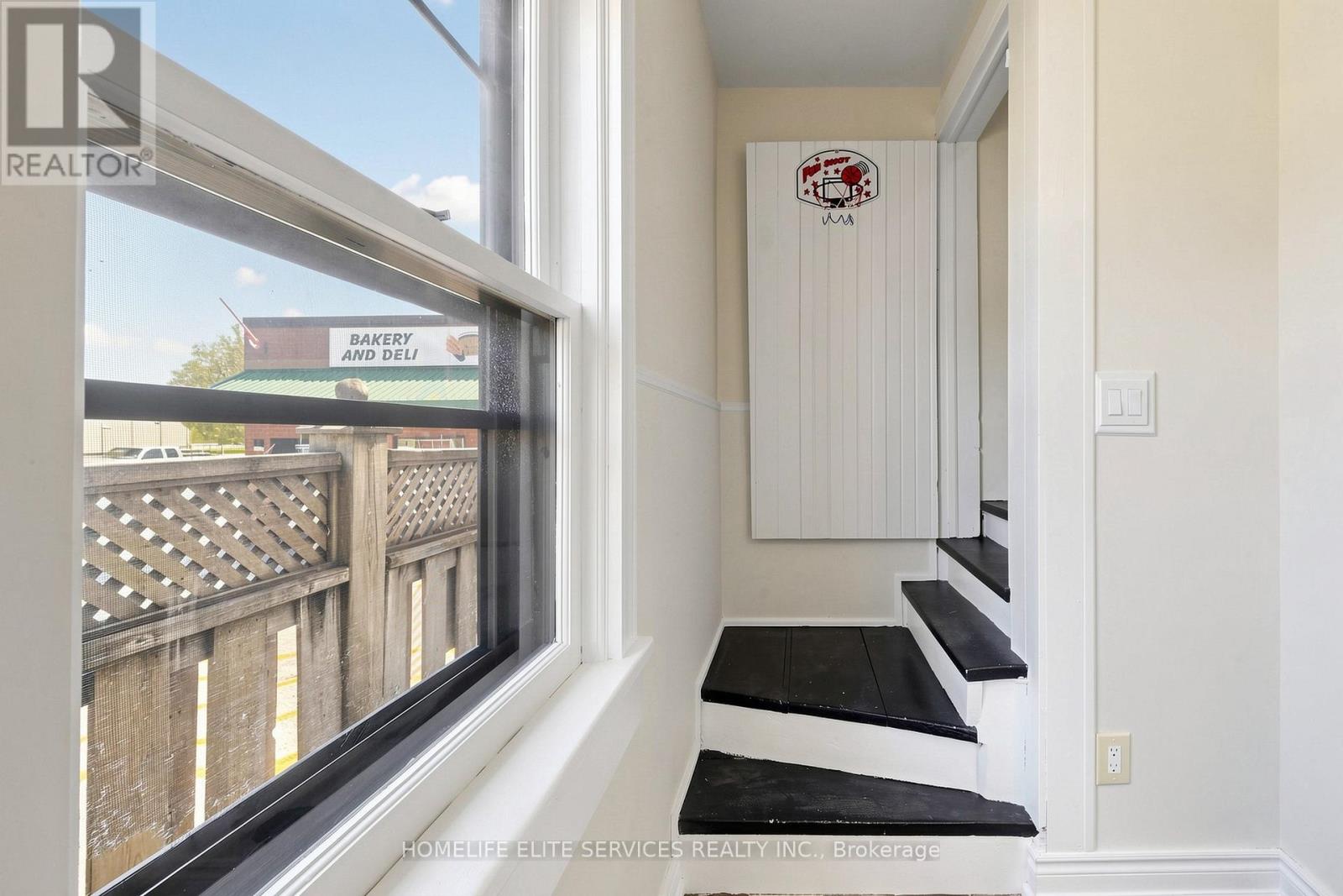 223 Bloor Street E, Oshawa, Ontario  L1H 3M3 - Photo 29 - E13224998