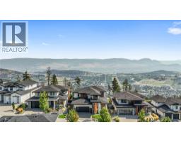 258 Summer Wood Drive, Kelowna, British Columbia  V1V 0C9 - Photo 3 - 10386831