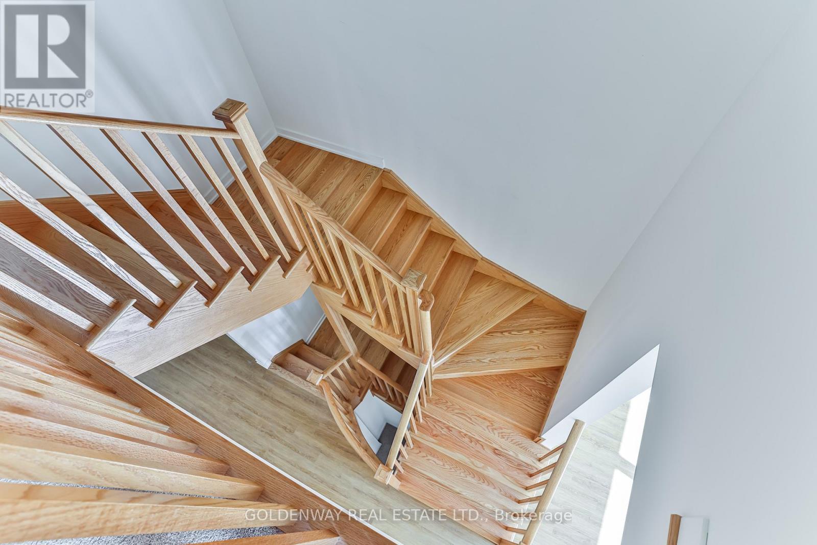 31 Wuhan Lane, Markham, Ontario  L6E 0V4 - Photo 13 - N13225004
