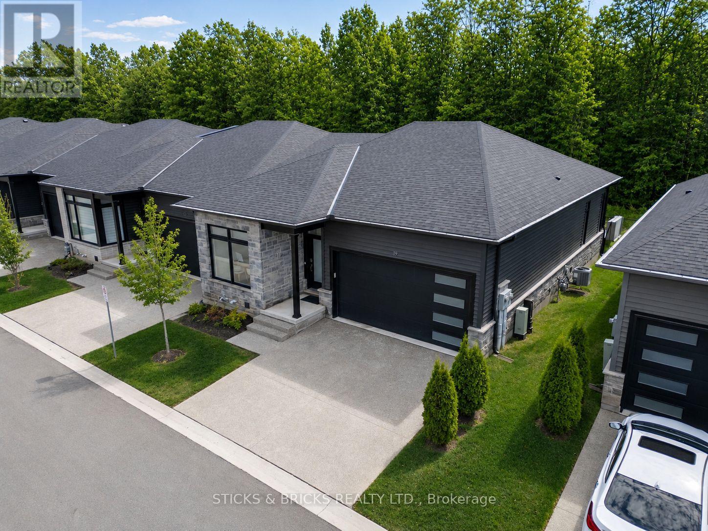 19 - 9150 Willoughby Drive, Niagara Falls, Ontario  L2G 0Z5 - Photo 4 - X13037800