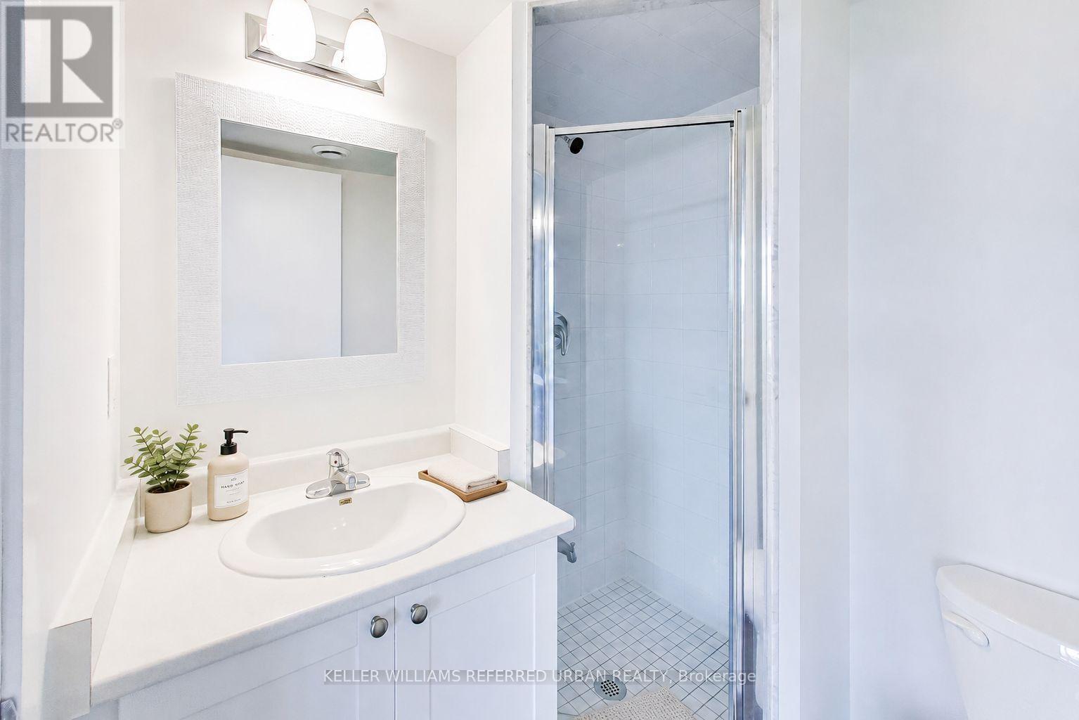 815 - 812 Lansdowne Avenue, Toronto, Ontario  M6H 4K5 - Photo 11 - W13225052