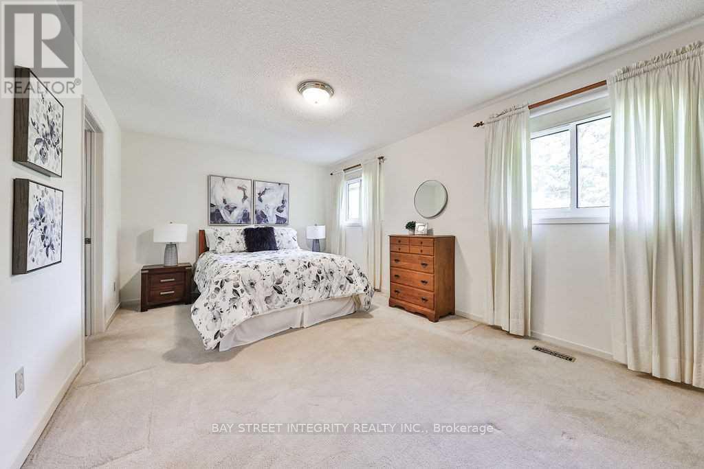 1330 Grand Boulevard, Oakville, Ontario  L6H 2X6 - Photo 10 - W13225080