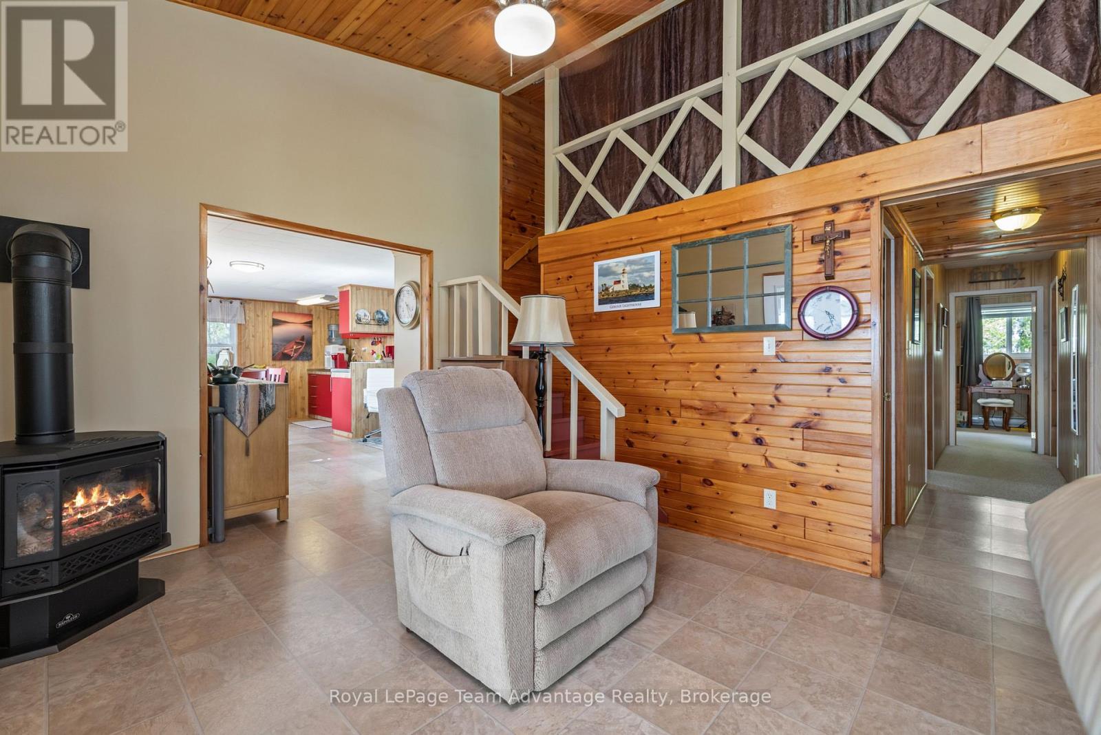 2420 Riverside Drive, Parry Sound Remote Area, Ontario  P0G 1A0 - Photo 15 - X13224424
