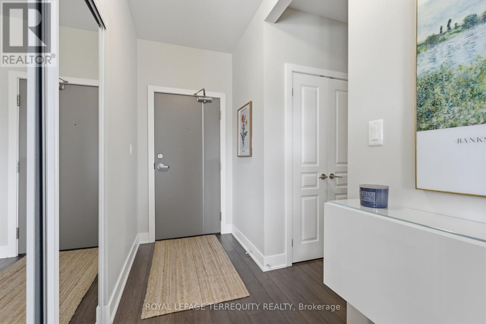 313 - 128 Garden Drive, Oakville, Ontario  L6K 0H7 - Photo 3 - W13219290